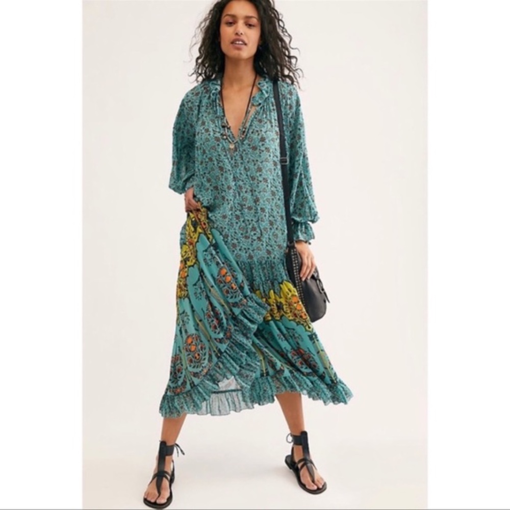 Free People Feeling Groovy Boarder Print Maxi Dress in Blue/Green Size S